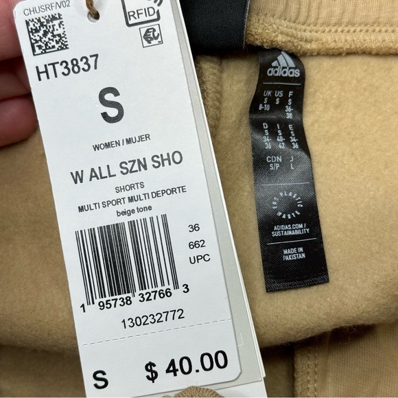 NWT Adidas All Season Beige Short size Small - Picture 8 of 11